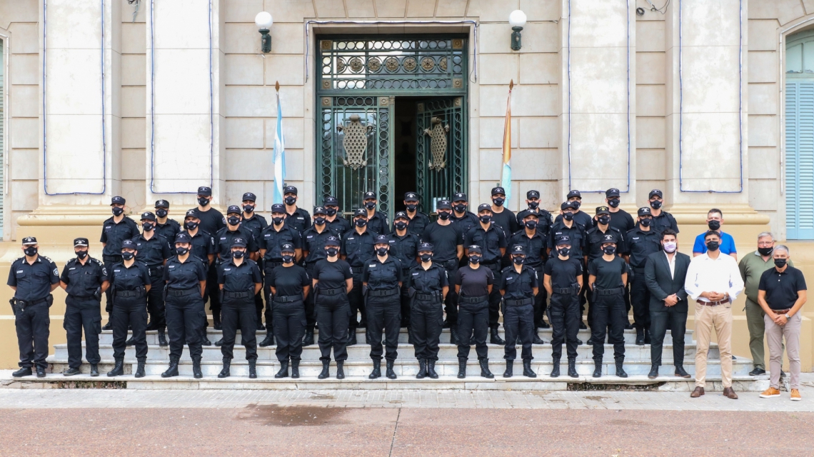 La policía de Santa Fe sumó 800 nuevos efectivos